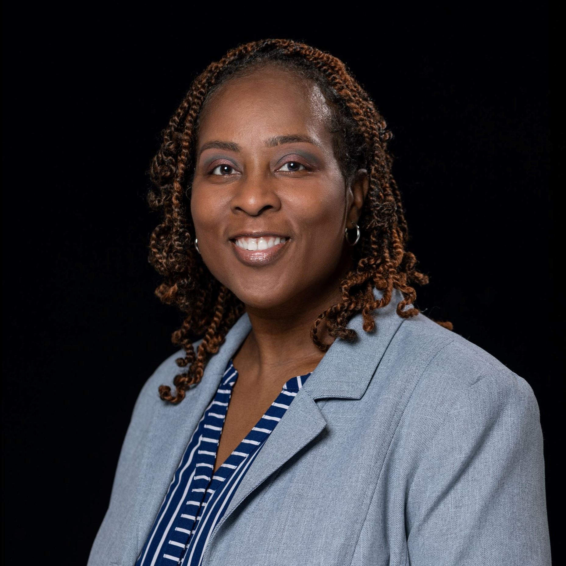 LaTasha Akers Professional Headshot